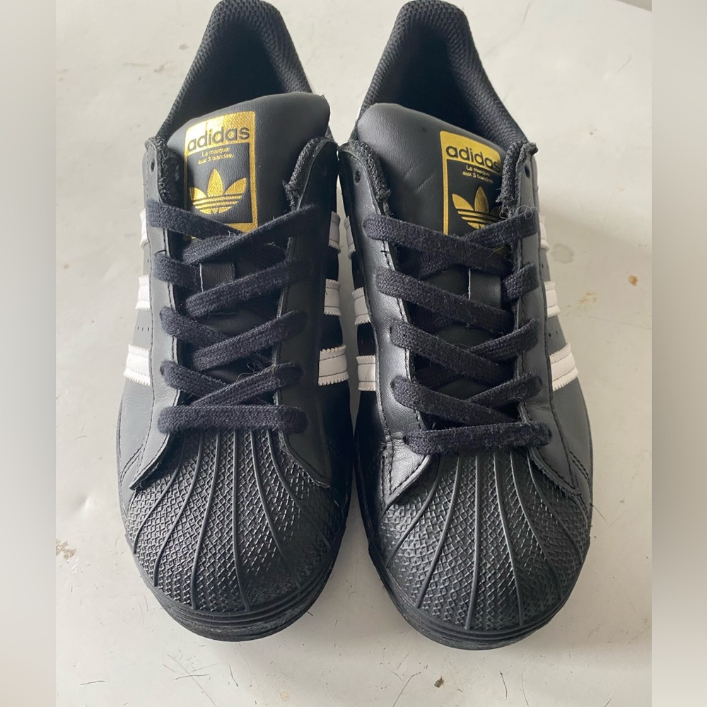 Adidas Classic Superstar Shoes- Black Size 5